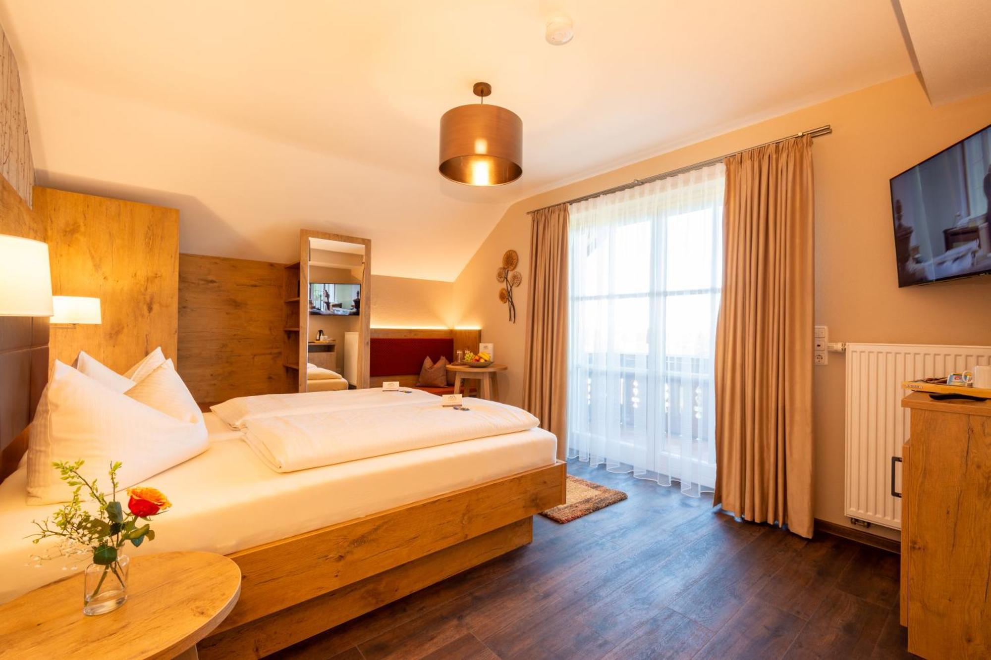 Boutique Hotel Angerer Murnau am Staffelsee Eksteriør bilde